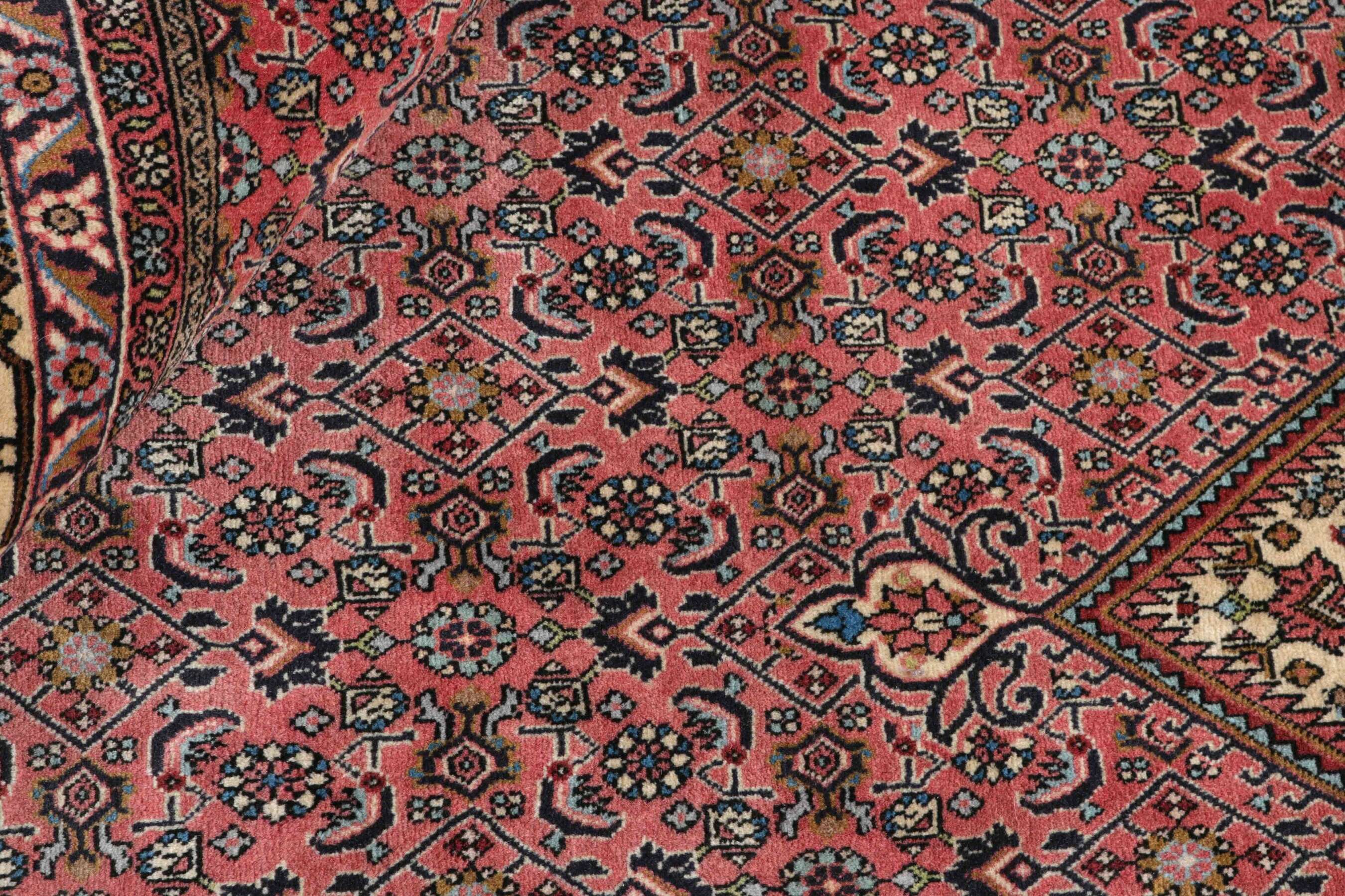 
    Bidjar Zandjan - Dark red - 298 x 390 cm
  