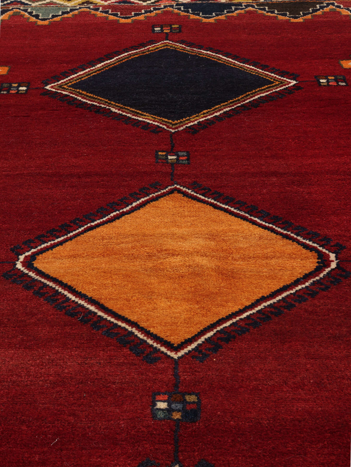 
    Qashqai Fine - Dark red - 115 x 193 cm
  