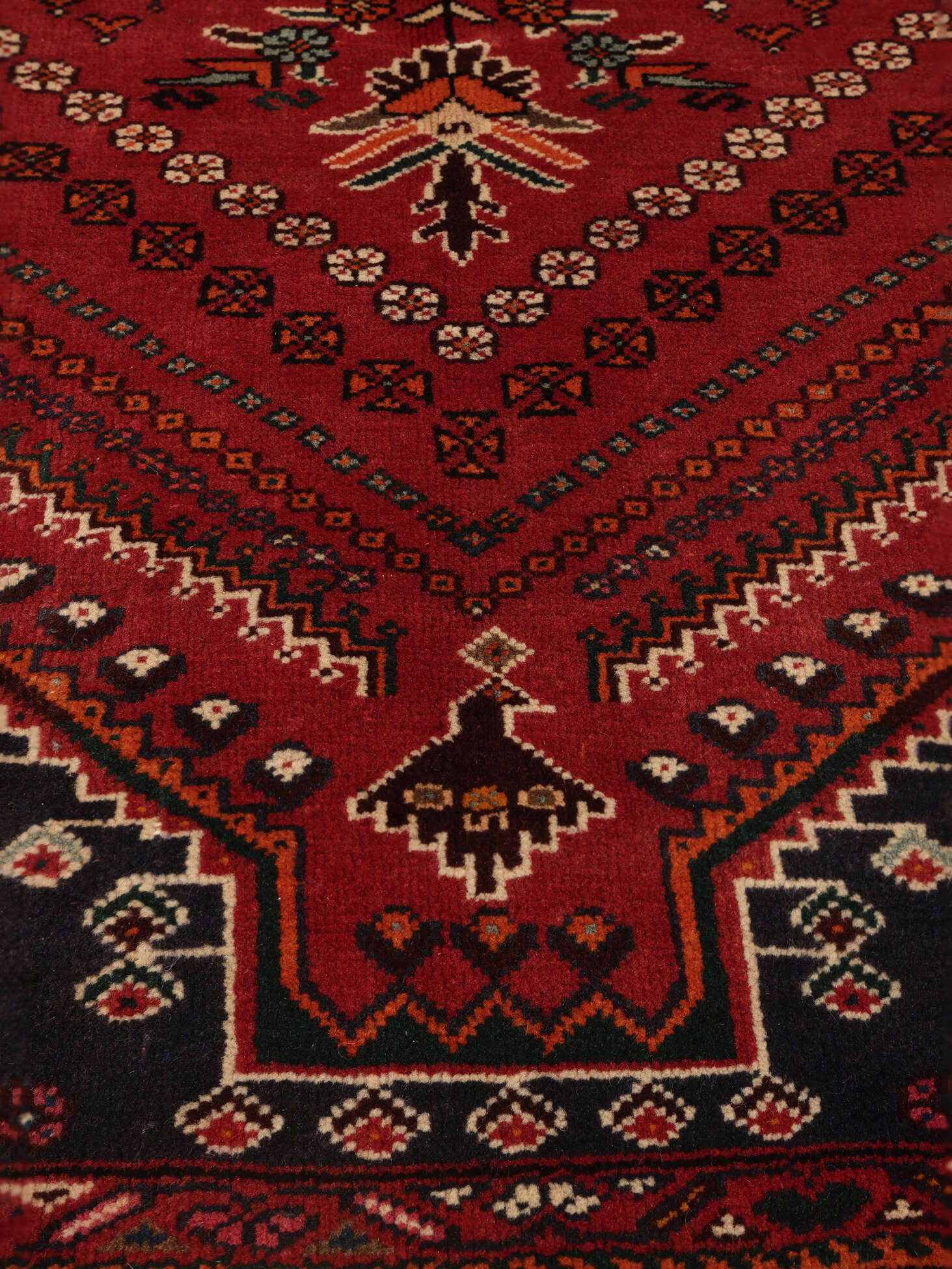 
    Qashqai Fine - Dark red - 205 x 308 cm
  