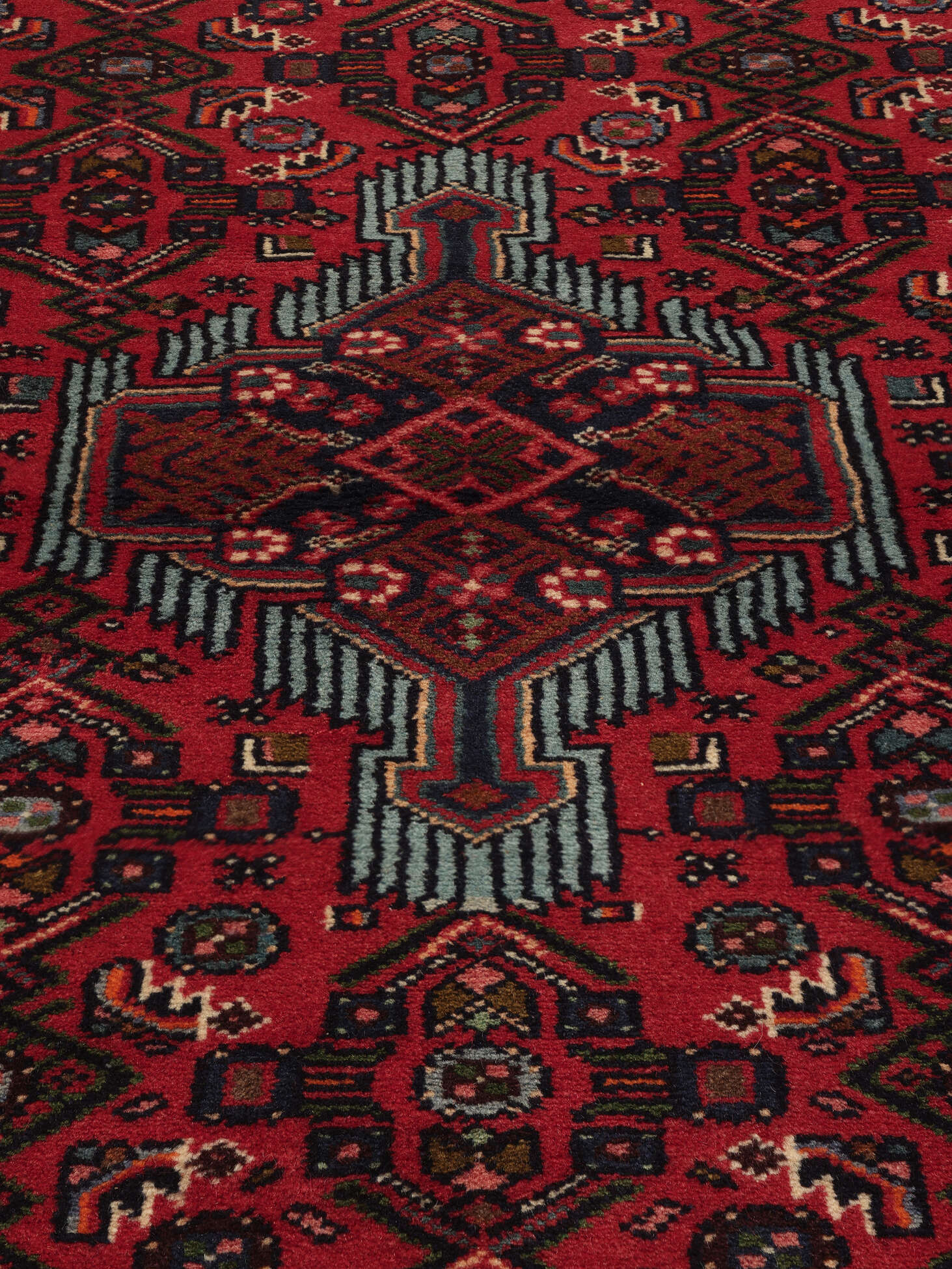 
    Hamadan - Black - 100 x 145 cm
  