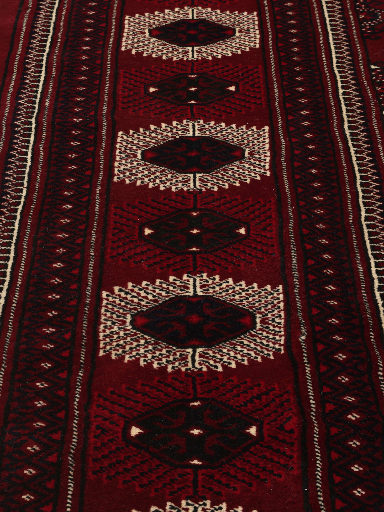 
    Turkaman - Black - 275 x 366 cm
  
