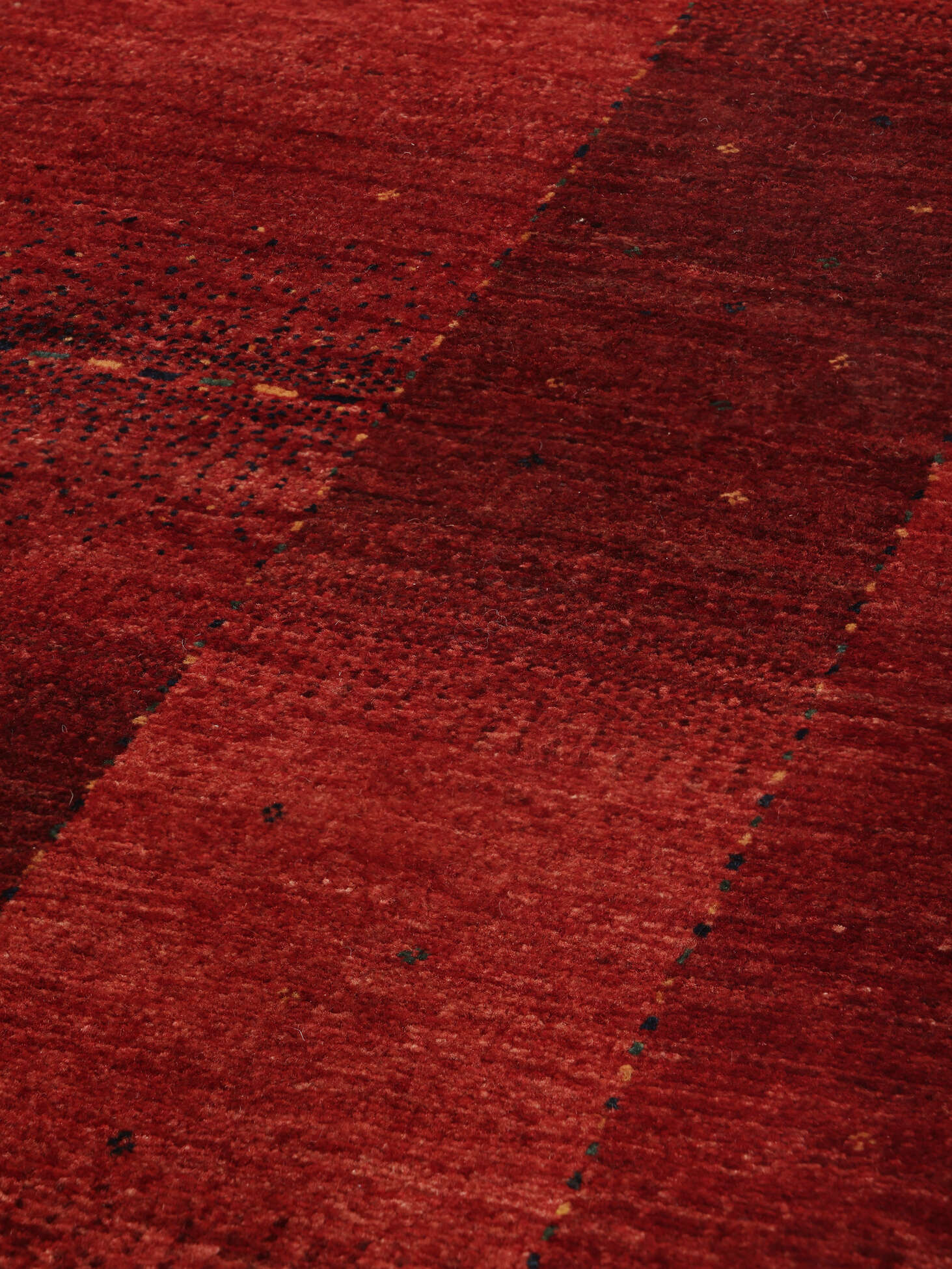 
    Loribaft Fine Persia - Dark red - 173 x 248 cm
  