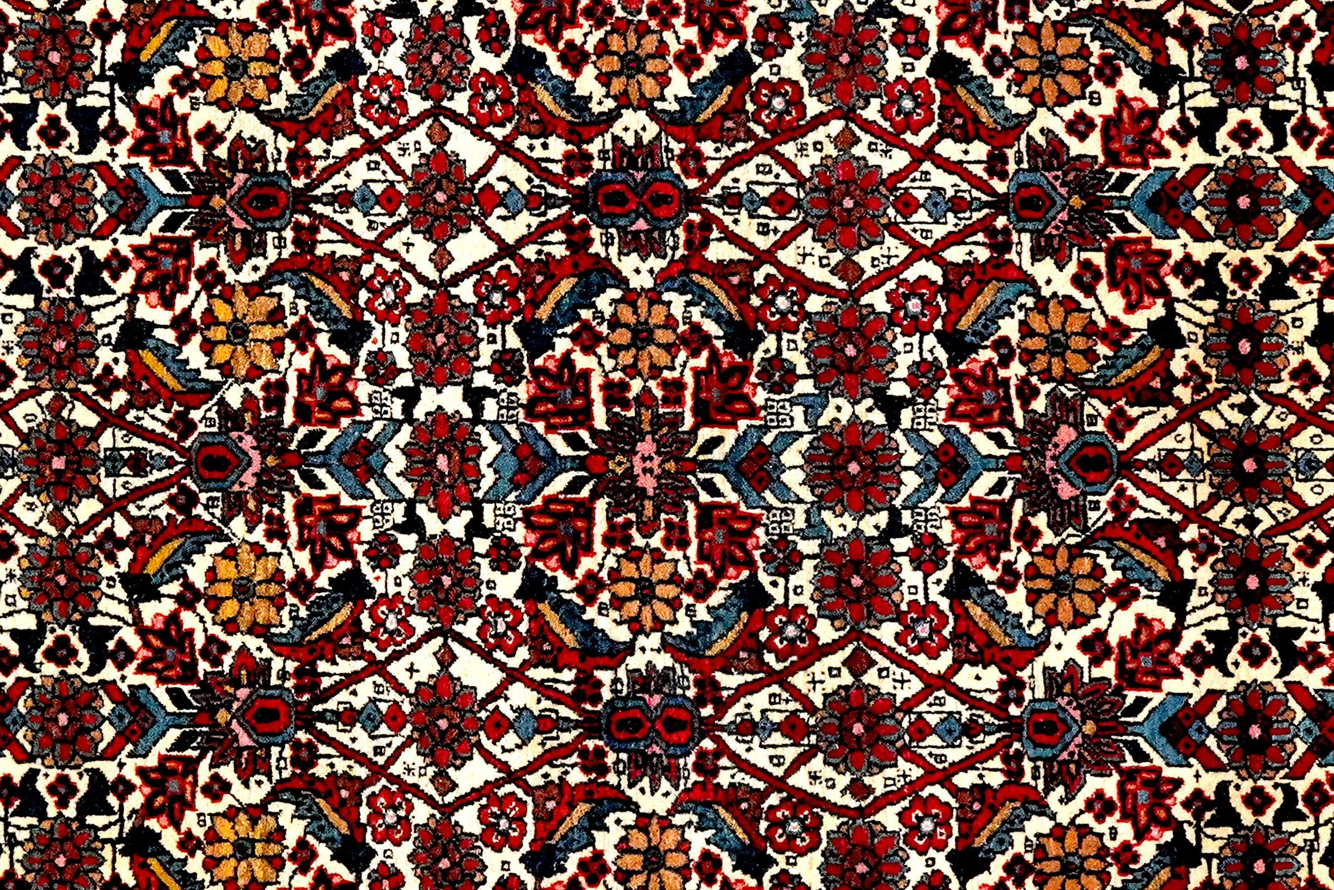 
    Isfahan silk warp - Black - 102 x 151 cm
  