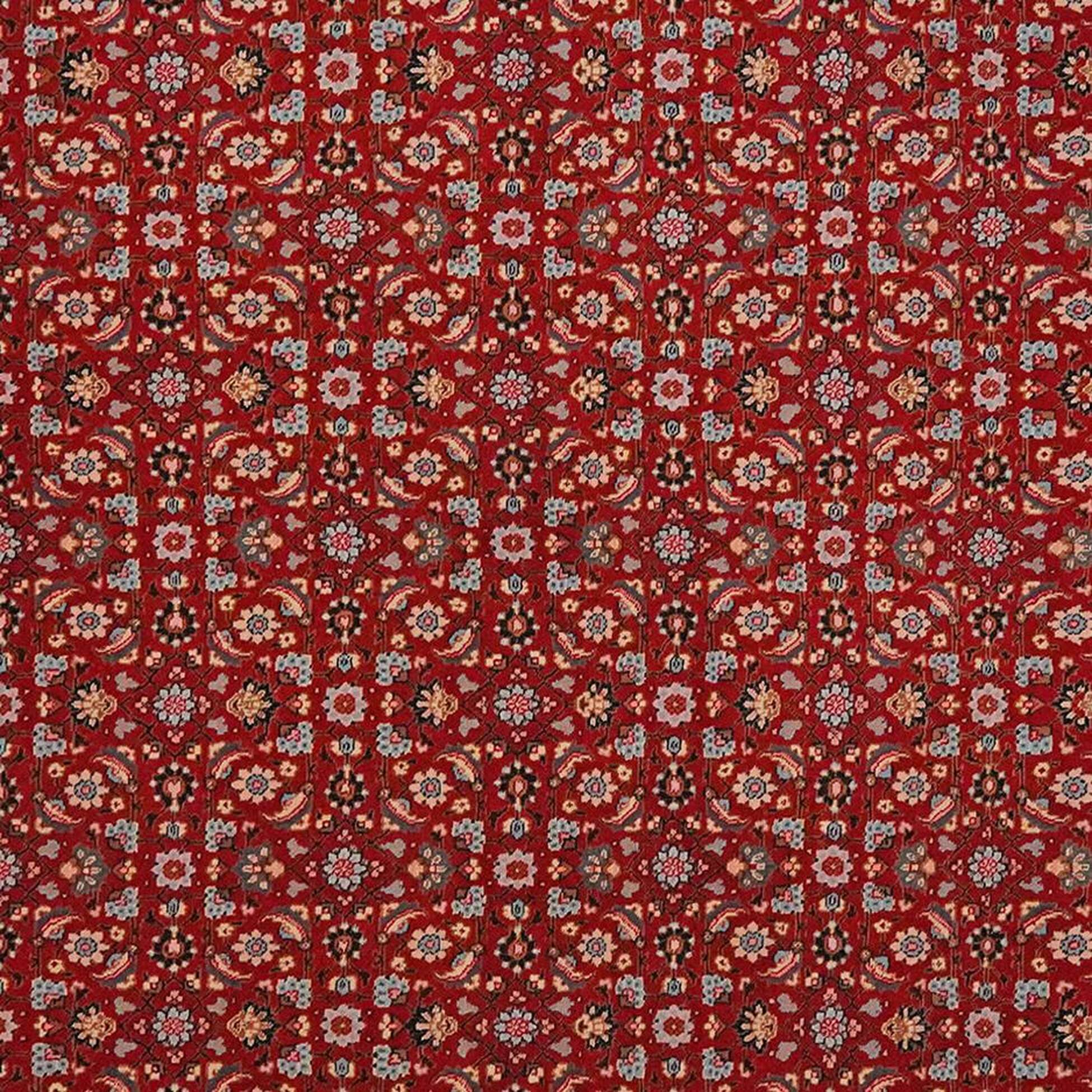 
    Tabriz 40 Raj - Dark red - 196 x 204 cm
  