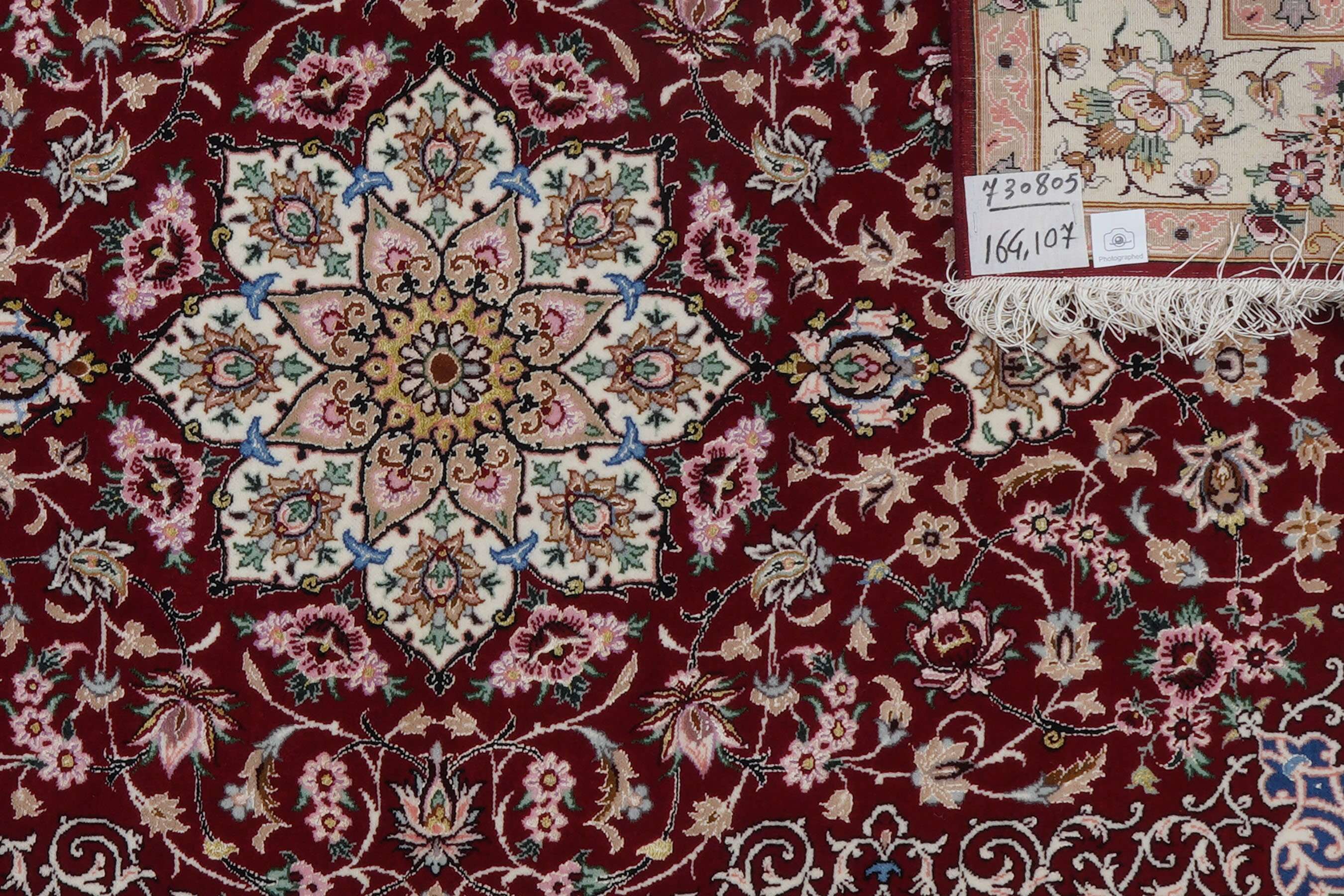 
    Isfahan silk warp - Black - 107 x 164 cm
  