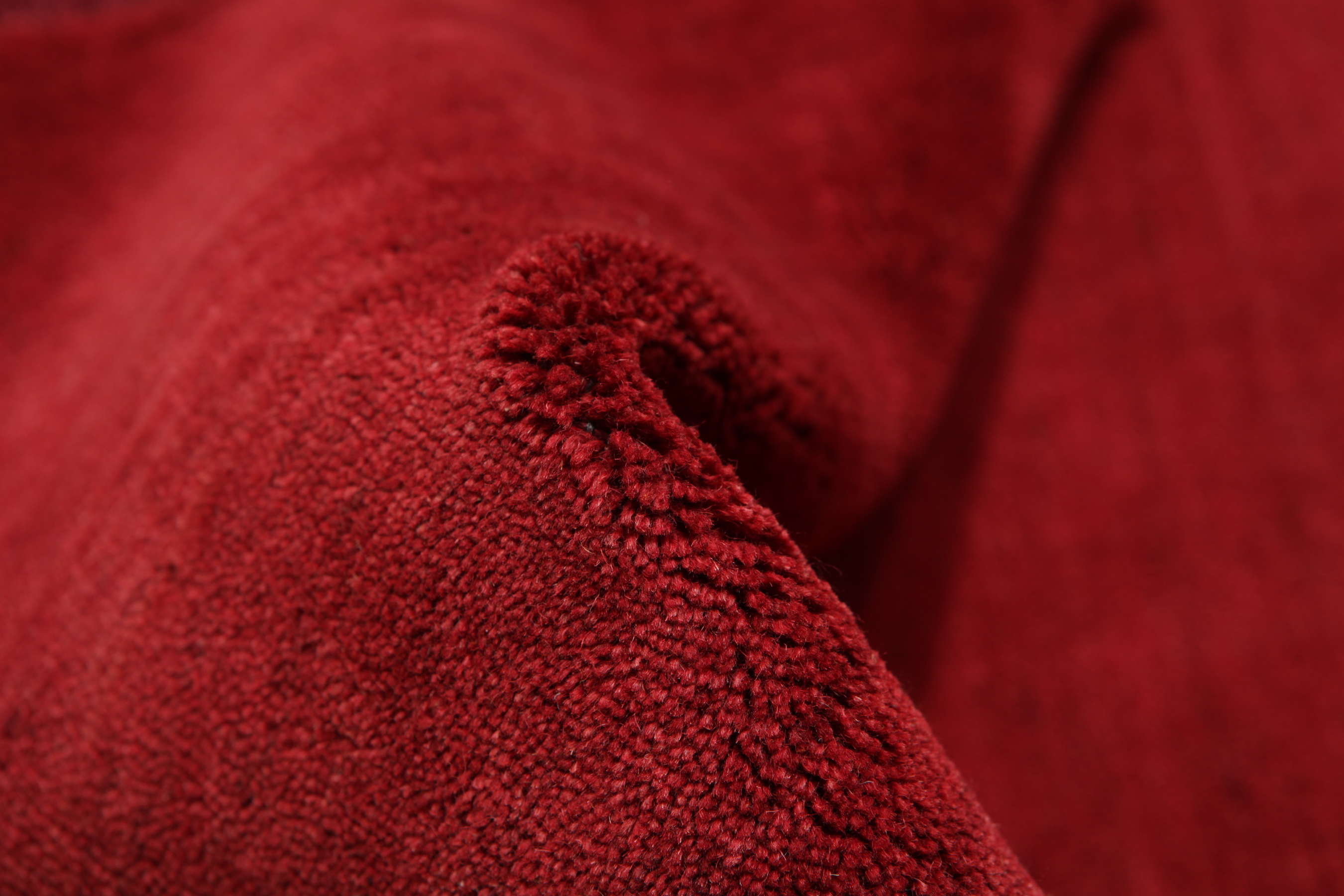 
    Handloom fringes - Dark red - 300 x 400 cm
  