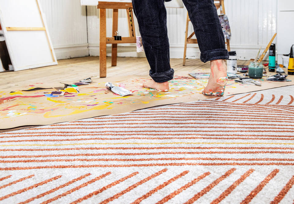 Black / grey  washable - polyester / cotton (lycra) -  Carpet in a atelier.