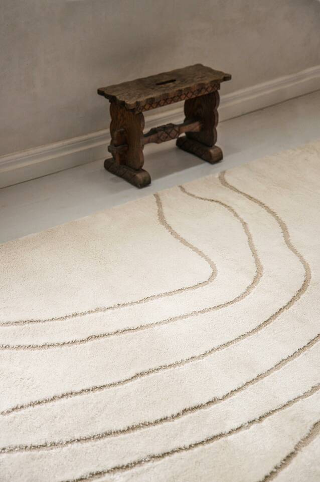 White  anatolian morocco -  Carpet in a living room.