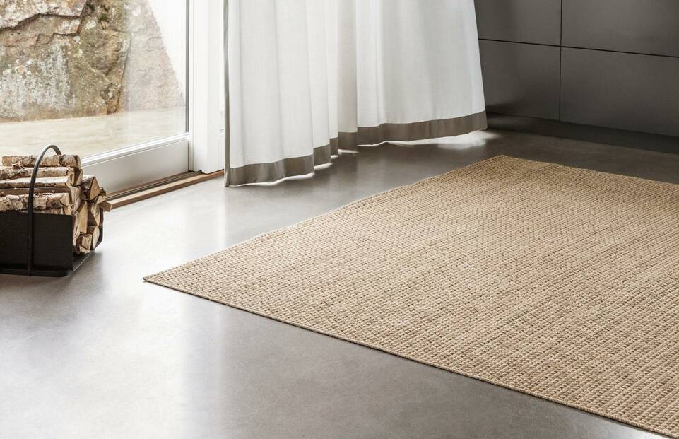 White  test machinemade pp (kardesler) -  Carpet in a kitchen.