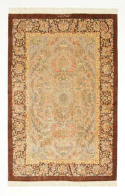  Oriental Qum Silk Signed: Qum Kivan Rug 132X203 Silk, Persia/Iran Carpetvista