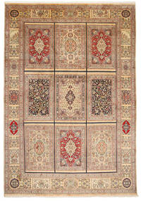 246X358 Kashmir Pure Silk Rug Oriental (Silk, India) Carpetvista