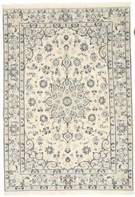 138X198 Nain Fine 9La Rug Oriental (Wool, Persia/Iran) Carpetvista
