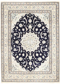244X336 Nain Rug Oriental (Wool, Persia/Iran) Carpetvista