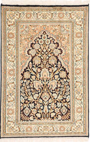 63X95 Kashmir Pure Silk Rug Oriental (Silk, India) Carpetvista