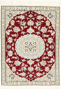 68X93 Nain Fine 9La Rug Oriental (Wool, Persia/Iran) Carpetvista