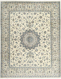 243X316 絨毯 ナイン 9La Sherkat Farsh オリエンタル ベージュ/グレー (ウール, ペルシャ/イラン) Carpetvista