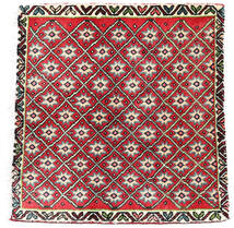  54X58 Medallion Small Qashqai Rug Wool, Carpetvista
