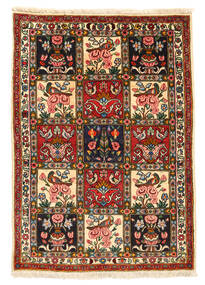 Bakhtiari Collectible Rug 107X151 Brown/Beige Wool, Persia/Iran Carpetvista