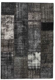 
    Patchwork - Dark grey - 160 x 230 cm
  