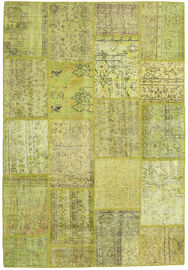 
    Patchwork - Green - 159 x 231 cm
  