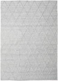 
    Svea - Light grey / Silver grey - 250 x 350 cm
  