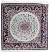 
    Isfahan silk warp - Grey - 199 x 202 cm
  