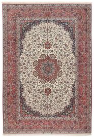 
    Isfahan silk warp - Red - 255 x 374 cm
  