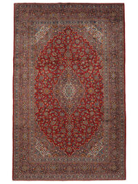 
    Keshan - Dark red - 250 x 390 cm
  