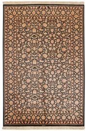 
    Qum silk - Brown - 132 x 197 cm
  